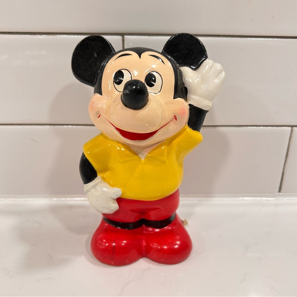 Vintage 1950’s Walt Disney Mickey Mouse Coin Bank 6” Ceramic Made In Japan